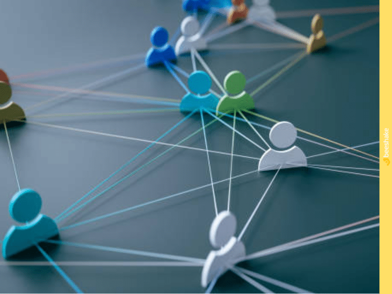 Comment une plateforme d’intelligence collective fluidifie la communication RSE entre siège et terrain